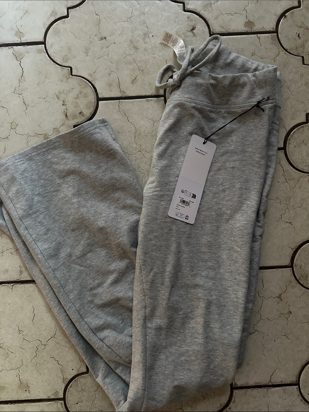 ALO Yoga sway bootcut leggings, athletic Heather grey size XS - Picture 4 of 7